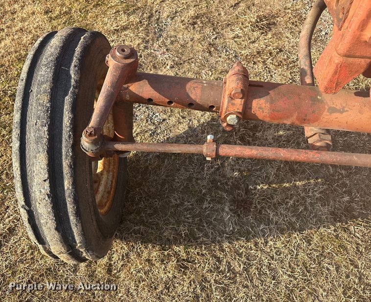 image for item FI0111 McCormick Farmall 504 tractor