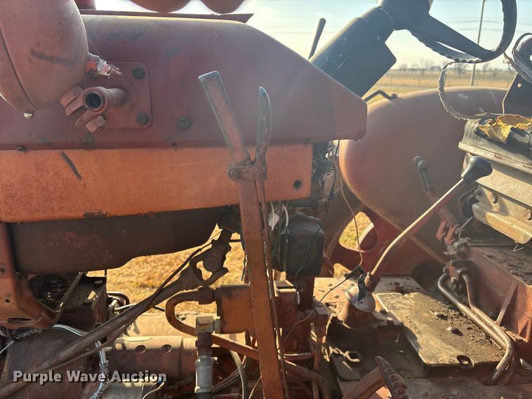 image for item FI0111 McCormick Farmall 504 tractor