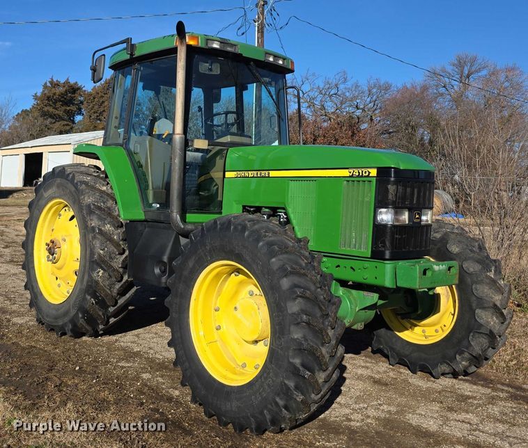 image for item FI0780 1998 John deere 7410 MFWD tractor