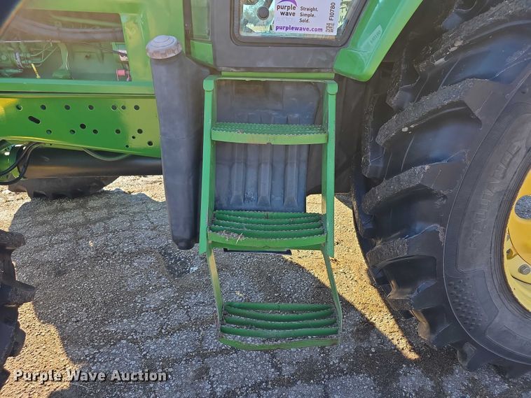 image for item FI0780 1998 John deere 7410 MFWD tractor