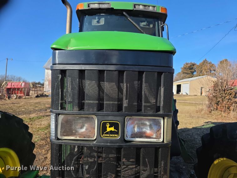 image for item FI0780 1998 John deere 7410 MFWD tractor