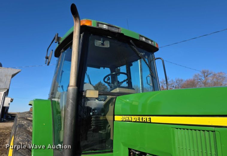 image for item FI0780 1998 John deere 7410 MFWD tractor