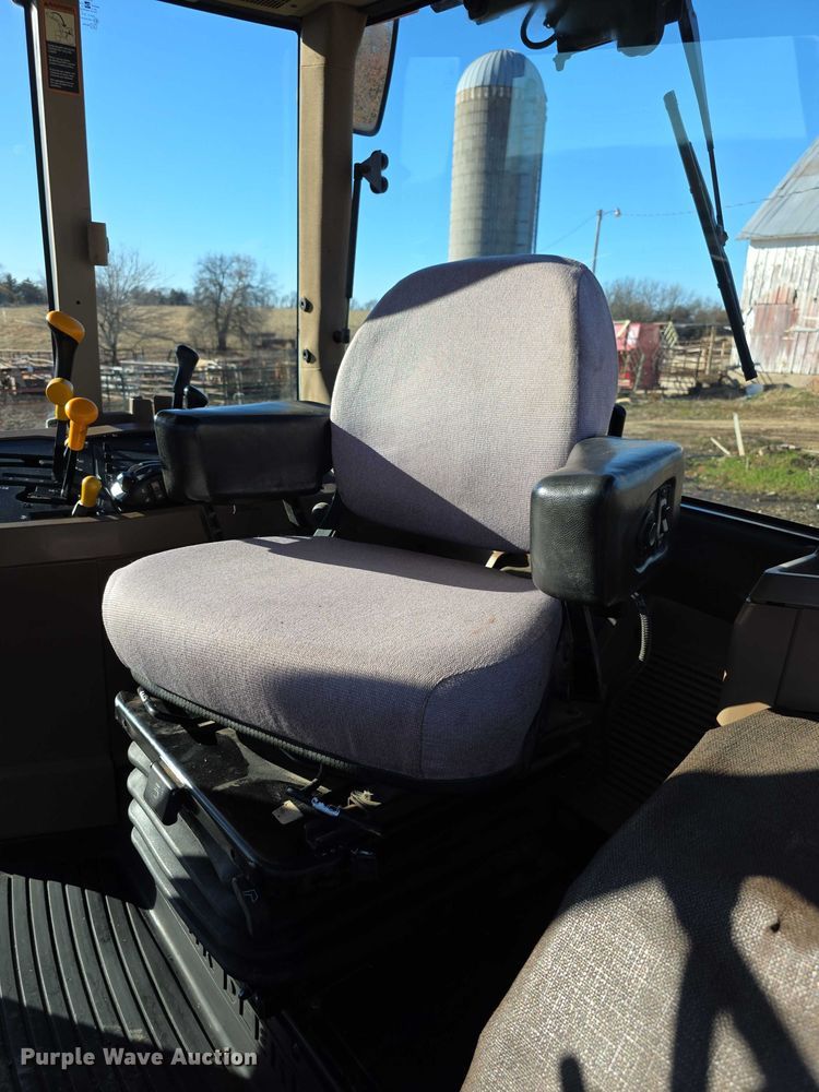 image for item FI0780 1998 John deere 7410 MFWD tractor