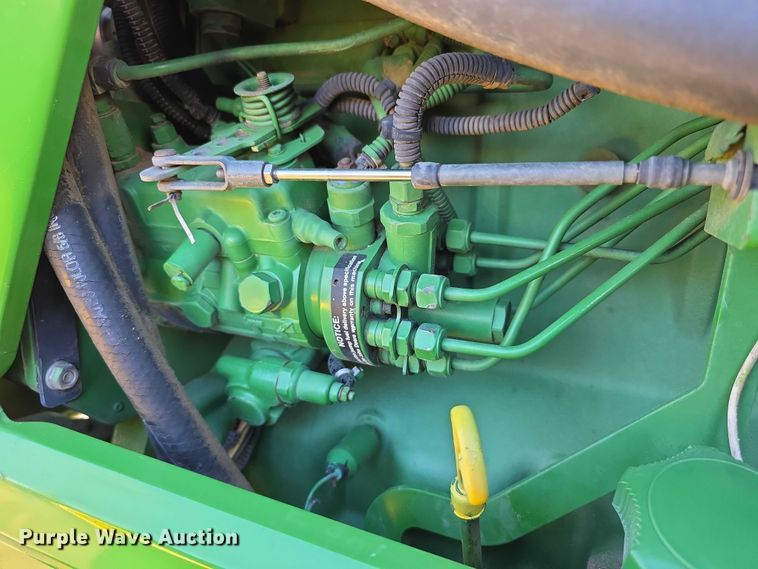 image for item FI0780 1998 John deere 7410 MFWD tractor