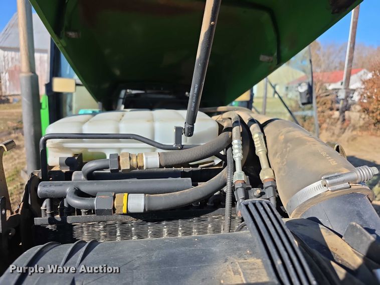 image for item FI0780 1998 John deere 7410 MFWD tractor