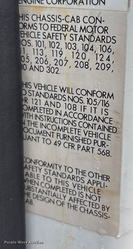 image for item FK1062 2003 International 4400 feed delivery truck