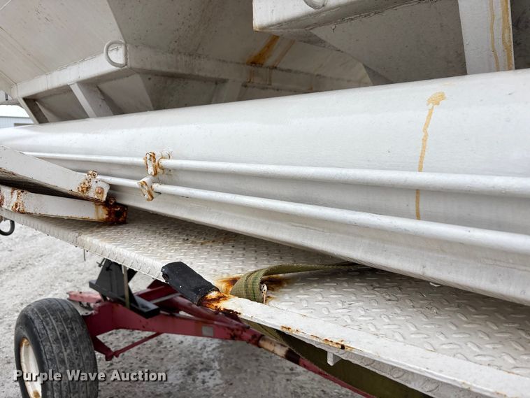 image for item FK1063 Willmar 16SS Dry fertilizer tender