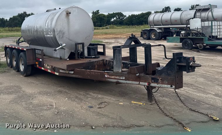 image for item NN9510 1993 Big Tex equipment trailer