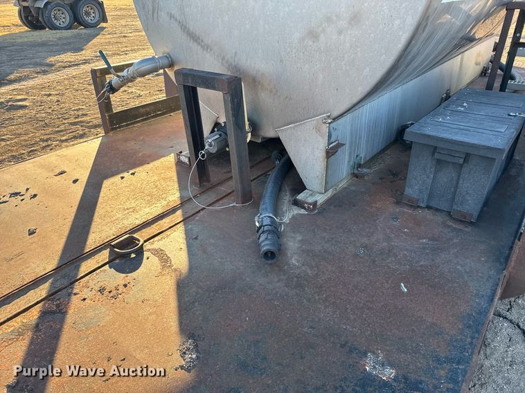 image for item NN9510 1993 Big Tex equipment trailer