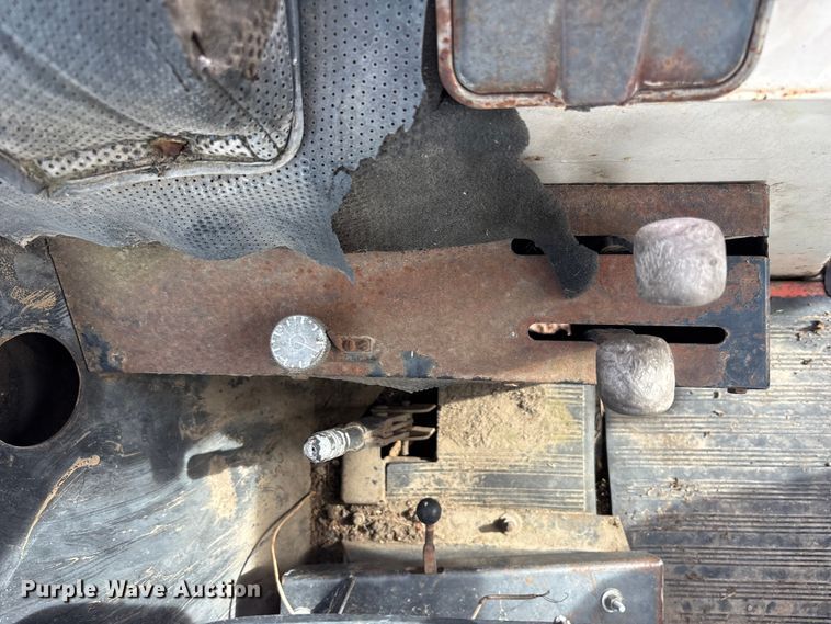 image for item OE9299 Case 1270 Agri King tractor