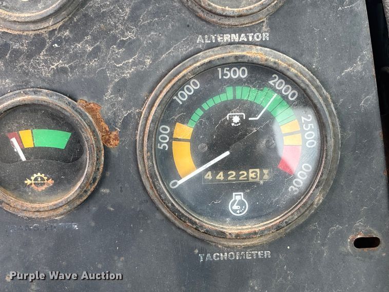 image for item OE9299 Case 1270 Agri King tractor