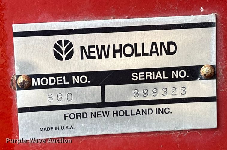 image for item OE9302 New holland 660 Auto wrap round baler