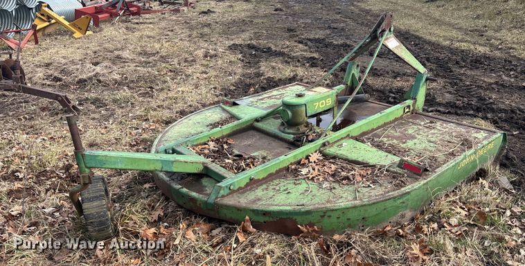 image for item OE9313 John Deere 709 rotary mower