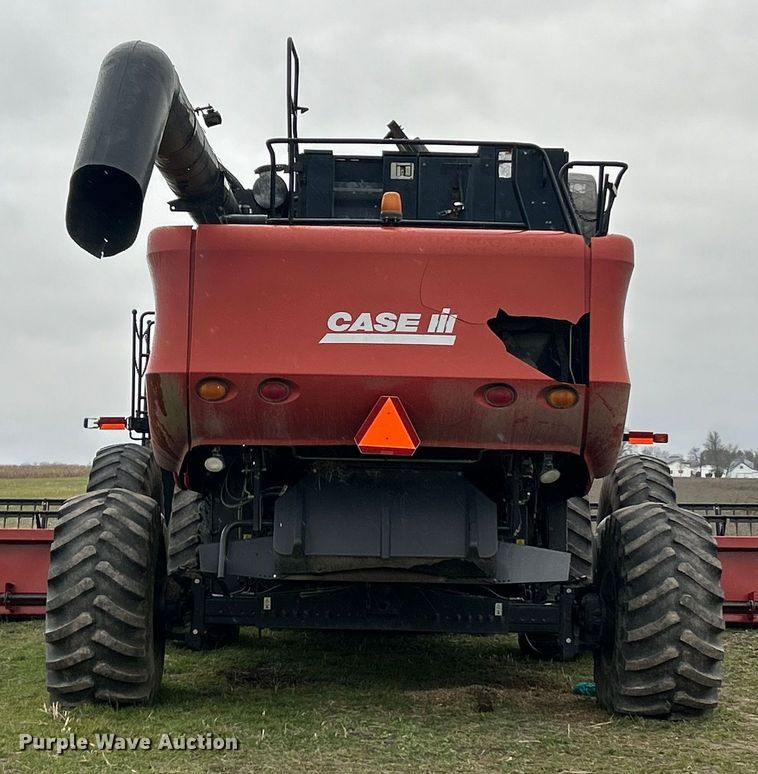 image for item YA1792 2005 Case IH 8010 Axial-Flow RWA combine