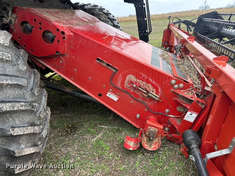 image for item YA1792 2005 Case IH 8010 Axial-Flow RWA combine