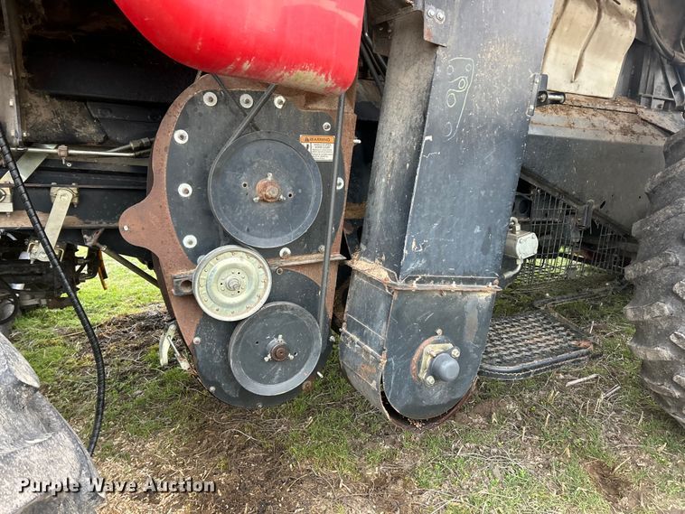 image for item YA1792 2005 Case IH 8010 Axial-Flow RWA combine