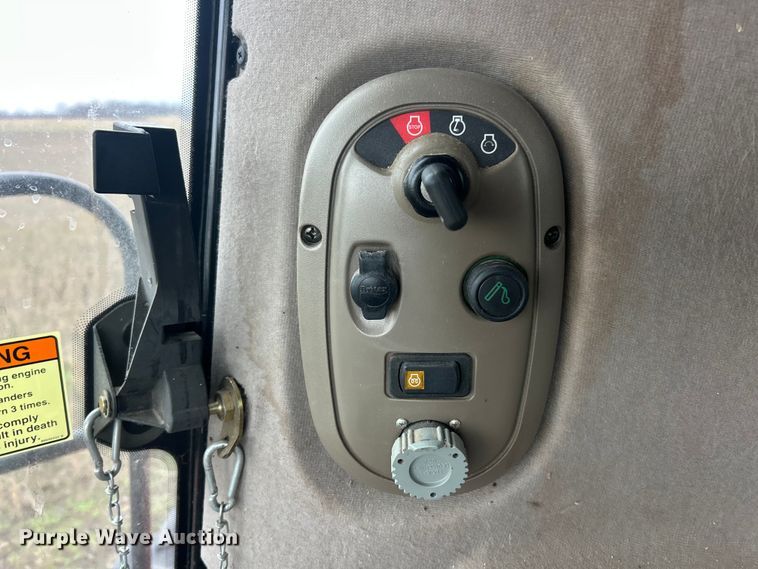 image for item YA1792 2005 Case IH 8010 Axial-Flow RWA combine