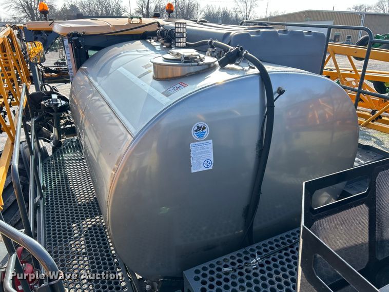 image for item YA1821 2020 Hagie STS16 sprayer