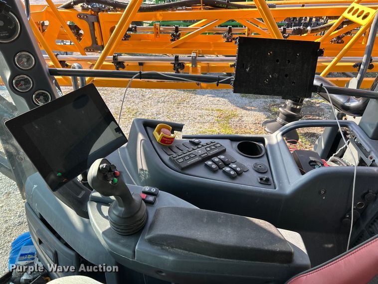 image for item YA1821 2020 Hagie STS16 sprayer