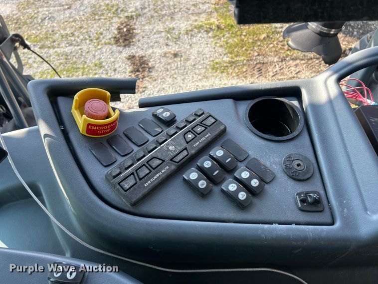 image for item YA1821 2020 Hagie STS16 sprayer