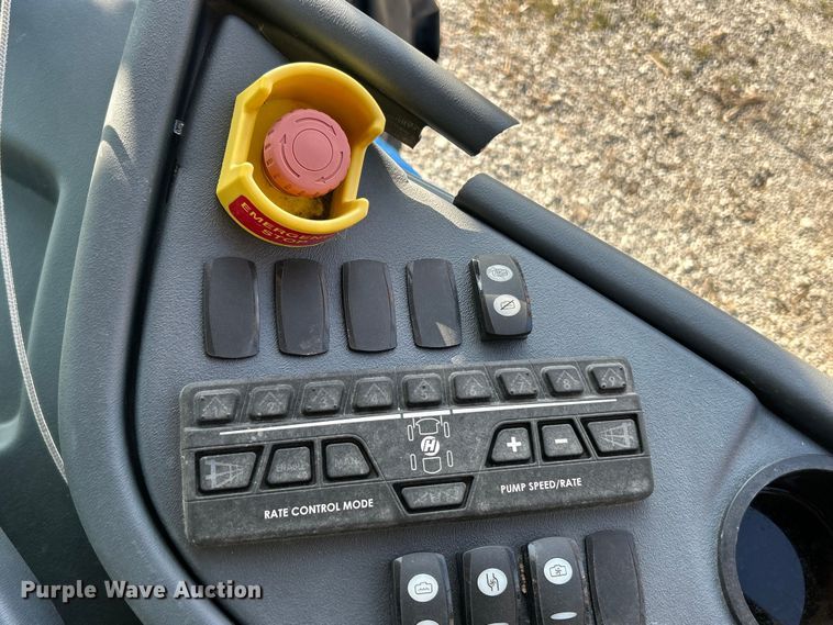 image for item YA1821 2020 Hagie STS16 sprayer