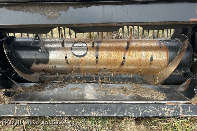 image for item YA1837 2021 MacDon FD140 flex draper head