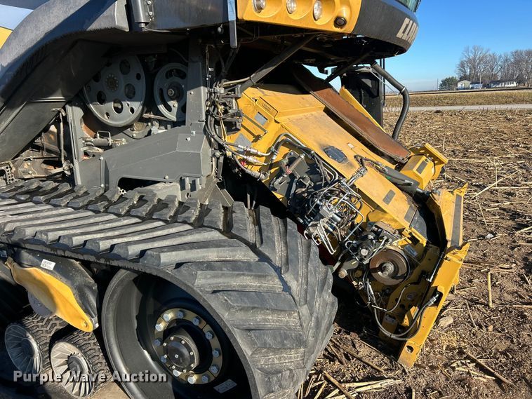 image for item YA1876 Claas Lexion 740 combine