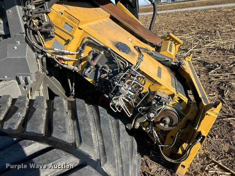 image for item YA1876 Claas Lexion 740 combine