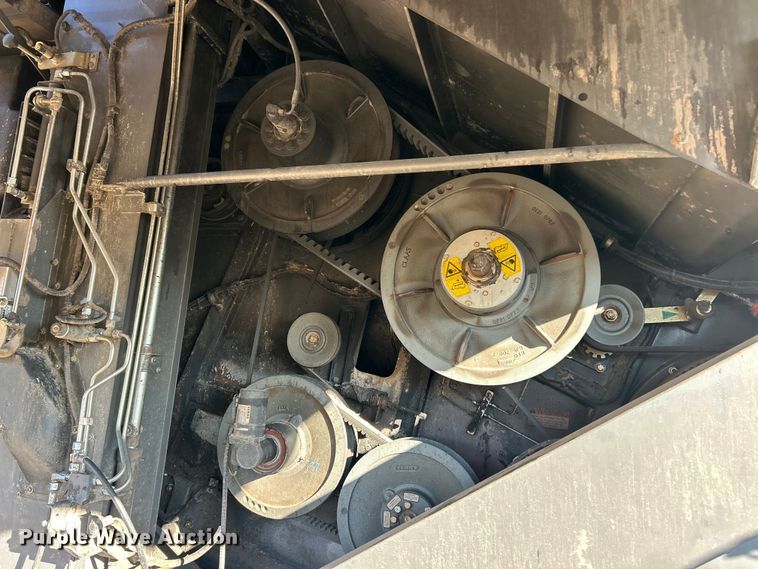 image for item YA1876 Claas Lexion 740 combine