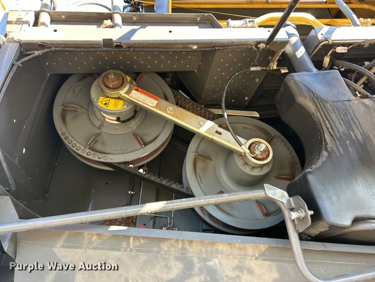 image for item YA1876 Claas Lexion 740 combine