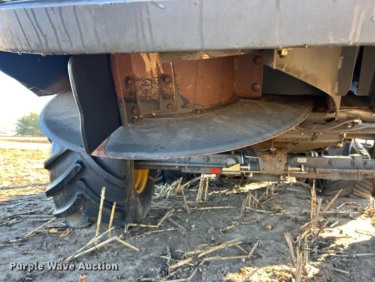 image for item YA1876 Claas Lexion 740 combine