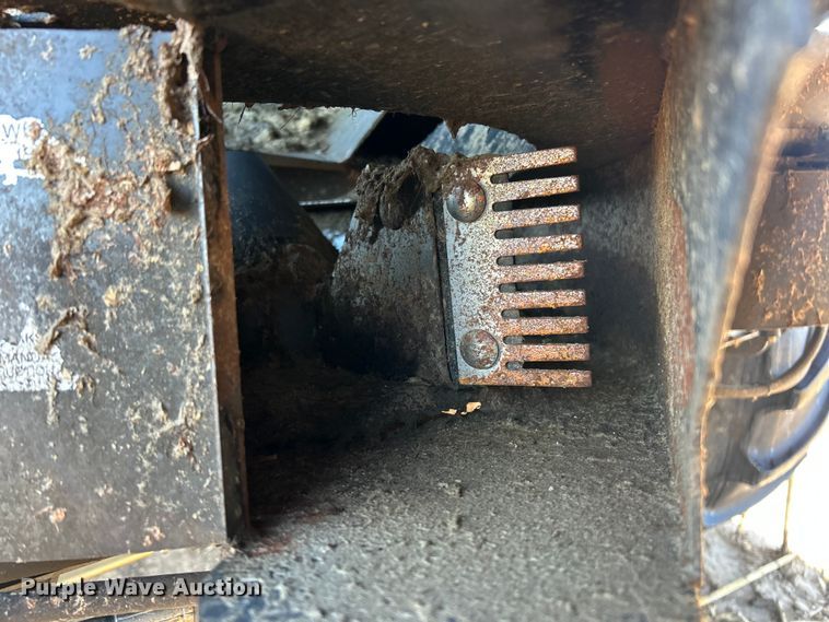 image for item YA1876 Claas Lexion 740 combine