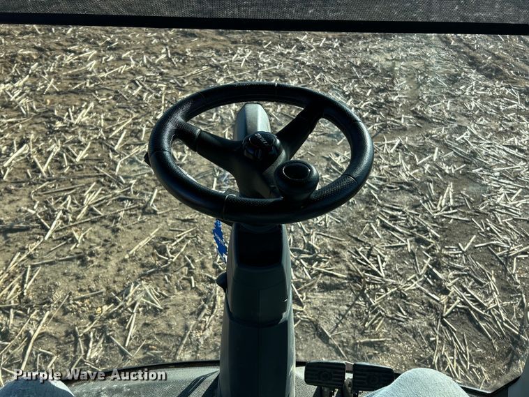 image for item YA1876 Claas Lexion 740 combine