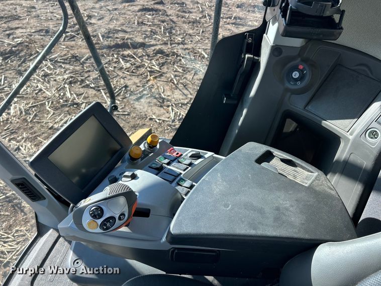 image for item YA1876 Claas Lexion 740 combine