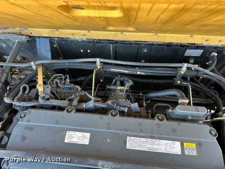 image for item YA1876 Claas Lexion 740 combine