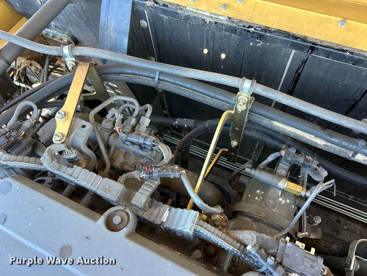 image for item YA1876 Claas Lexion 740 combine