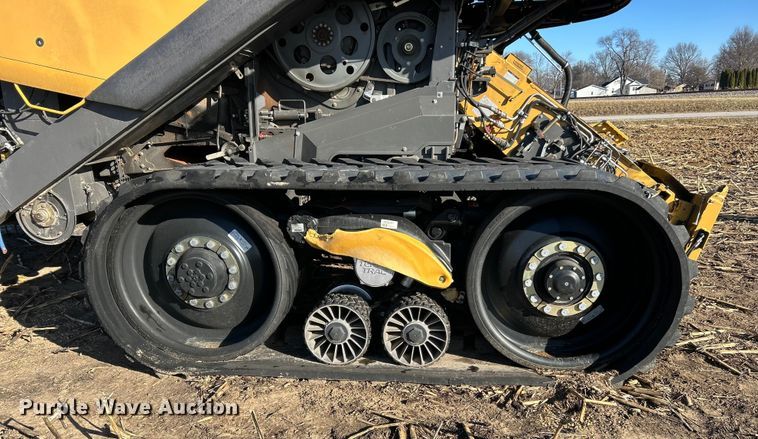 image for item YA1876 Claas Lexion 740 combine