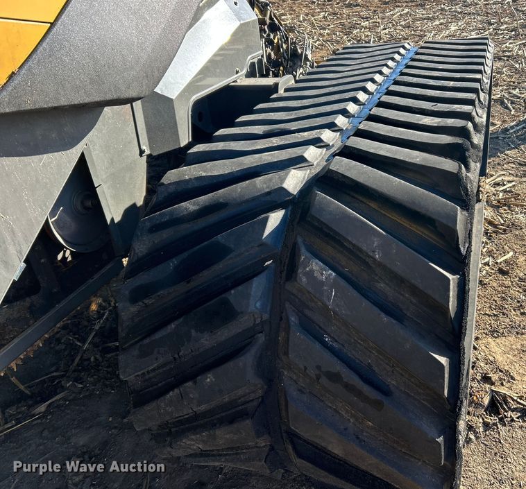 image for item YA1876 Claas Lexion 740 combine