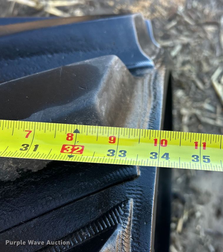 image for item YA1876 Claas Lexion 740 combine