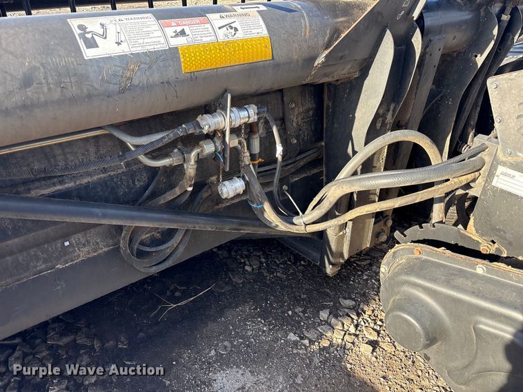 image for item YA1890 2010 Case IH 2162 35MIO 2BH flex draper head