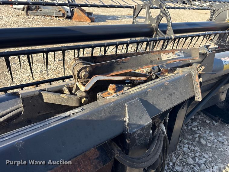 image for item YA1890 2010 Case IH 2162 35MIO 2BH flex draper head