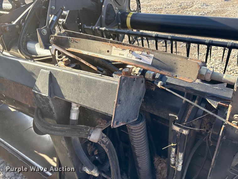 image for item YA1890 2010 Case IH 2162 35MIO 2BH flex draper head