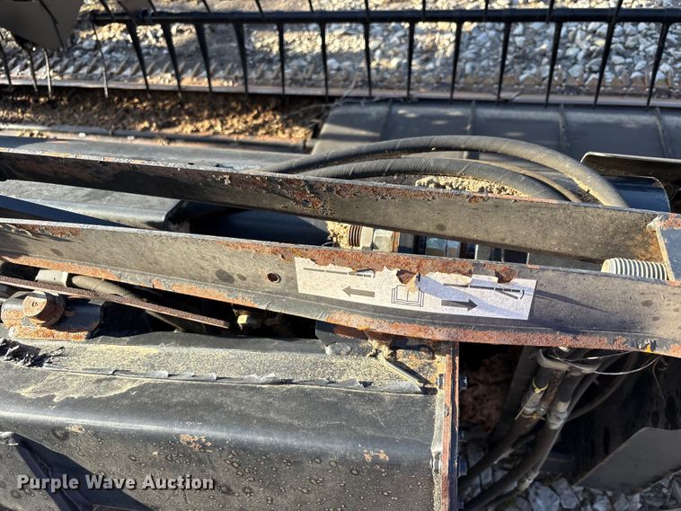 image for item YA1890 2010 Case IH 2162 35MIO 2BH flex draper head