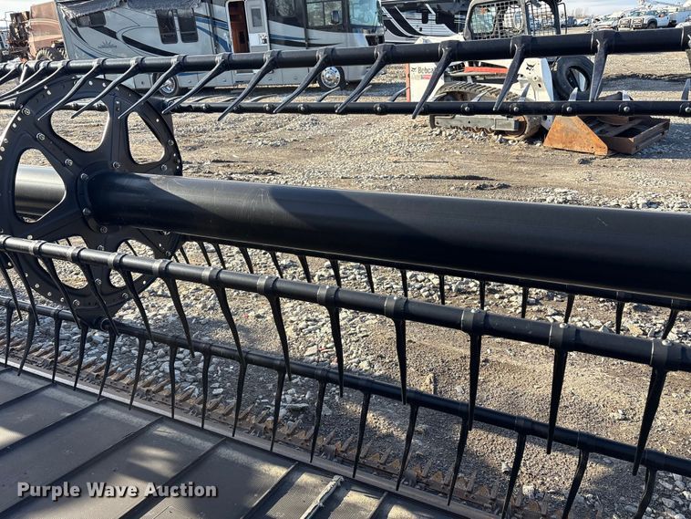 image for item YA1890 2010 Case IH 2162 35MIO 2BH flex draper head