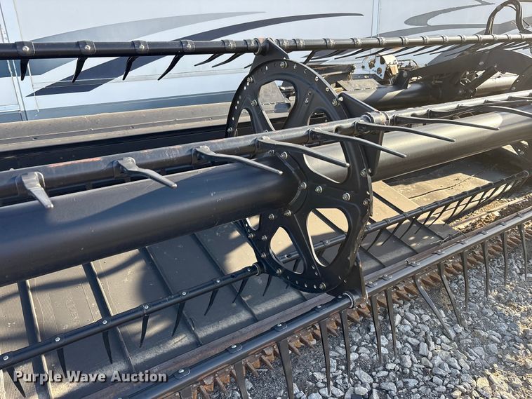 image for item YA1890 2010 Case IH 2162 35MIO 2BH flex draper head