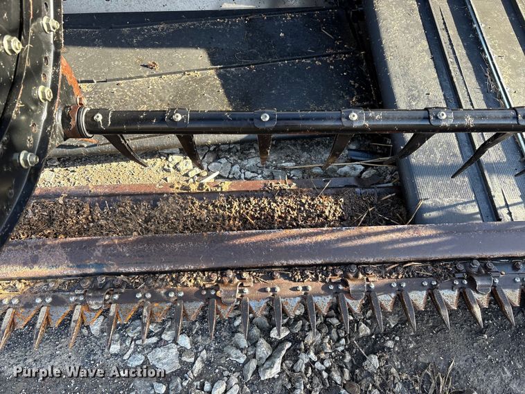 image for item YA1890 2010 Case IH 2162 35MIO 2BH flex draper head