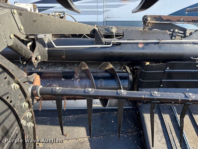 image for item YA1890 2010 Case IH 2162 35MIO 2BH flex draper head