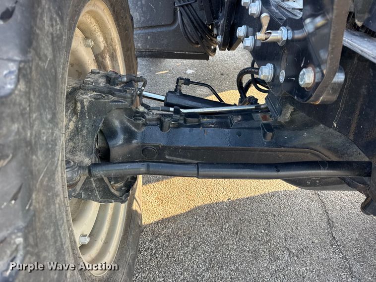 image for item YA1893 2023 Case IH MAXXUM 115 MFWD tractor