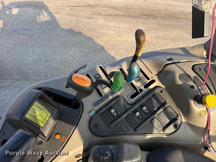 image for item YA1893 2023 Case IH MAXXUM 115 MFWD tractor