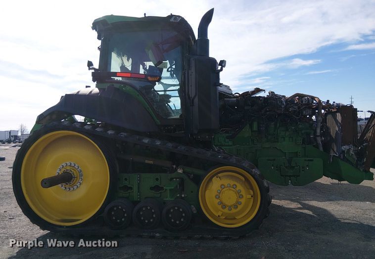 image for item YA1898 2024 John Deere 8RT 370 tractor